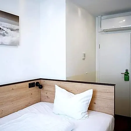 Jj Hannover-city-pension 3*