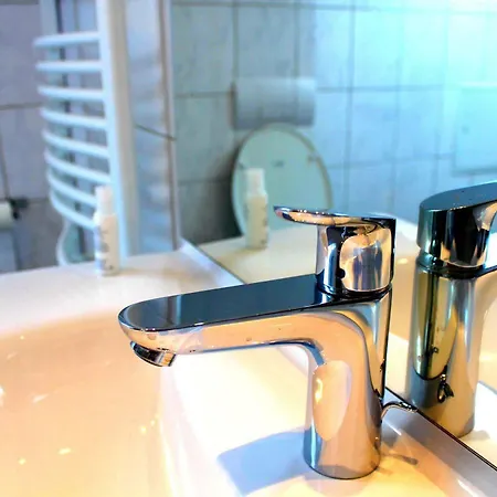 Jj Hannover-city-pension מלון 3*
