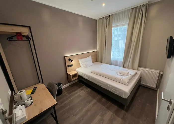 Jj Hannover-city-pension 3*