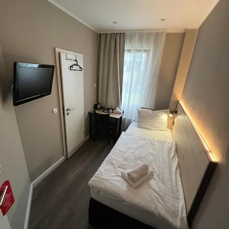 מלון Jj Hannover-city-pension הנובר