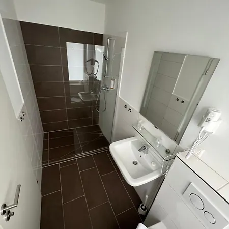 מלון Jj Hannover-city-pension הנובר